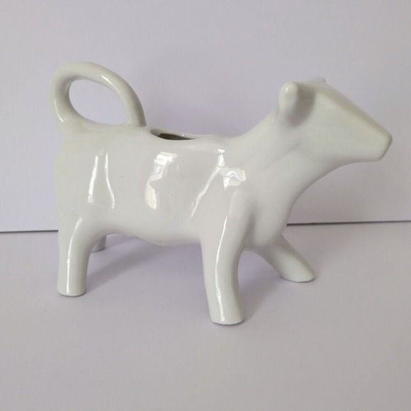 J Brand Other - Porcelain Cow Creamer White‎ 4 oz Pitcher